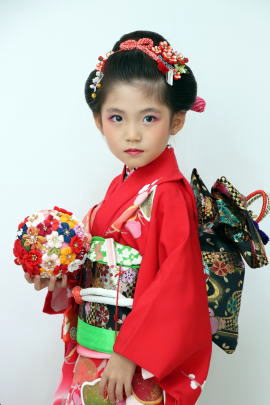 正絹最高級七五三着物レンタル:7歳赤手描き本友禅、四つ身|七五三着物レンタル|大阪、日産呉服・都島店 正絹最高級七五三着物レンタル:7歳赤手描き本友禅、四つ身|七五三着物レンタル|大阪、日産呉服・都島店