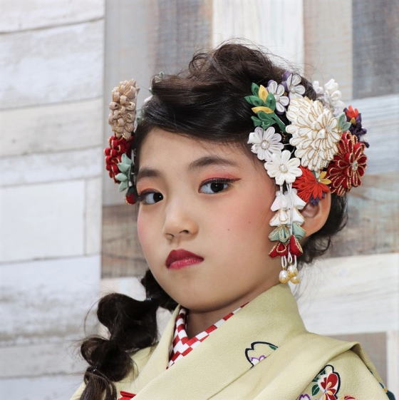 七五三着物レンタル・抹茶、小紋|レンタルキモノ&写真スタジオ|大阪都島、日産呉服・和田甚 七五三着物レンタル・7歳抹茶、小紋|レンタルキモノ&写真スタジオ|大阪都島、日産呉服・和田甚