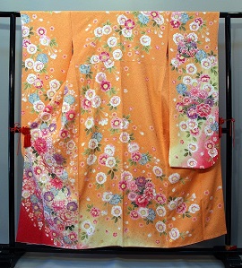 正絹手刺繍入りオレンジ地手描き京友禅振袖|fr137|振袖レンタル|大阪・日産呉服