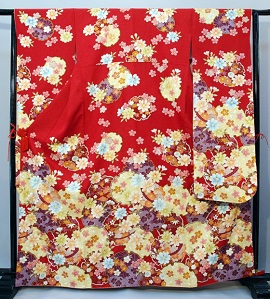 正絹ラメ入り地紋の雪輪と桜文様の金彩手描き刺繍京友禅の赤地振袖|fr101|振袖レンタル|大阪・日産呉服