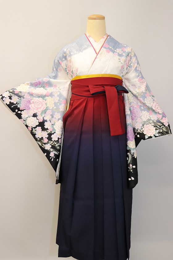 白&黒地、紫花柄小袖:H-009+袴レンタル|大阪。地下鉄都島駅徒歩1分 白&黒地、紫花柄小袖:H-009+袴レンタル|大阪。地下鉄都島駅徒歩1分
