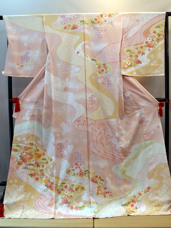 正絹刺繍入り染め分けピンク訪問着【H-014】