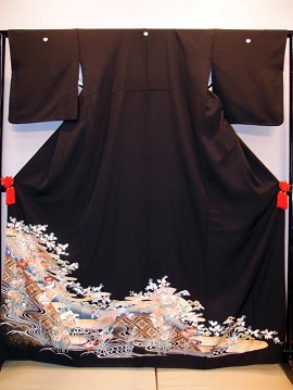 正絹金彩友禅黒留袖|tr019|レンタル大阪 正絹金彩友禅黒留袖|tr019|レンタル大阪