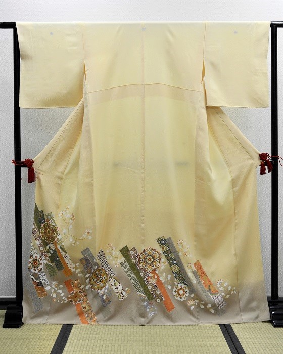 正絹手描き色留袖・黄色【ITR-002】高級呉服販売・着物レンタル・大阪。地下鉄都島駅徒歩1分