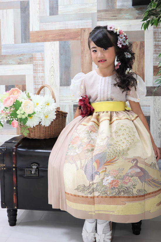 フォト七五三(753)ドレス姿写真撮影:753-dress_02|レンタルキモノ|大阪・日産呉服、地下鉄都島店 フォト七五三(753)ドレス姿写真撮影:753-dress_02|レンタルキモノ|大阪・日産呉服、地下鉄都島店
