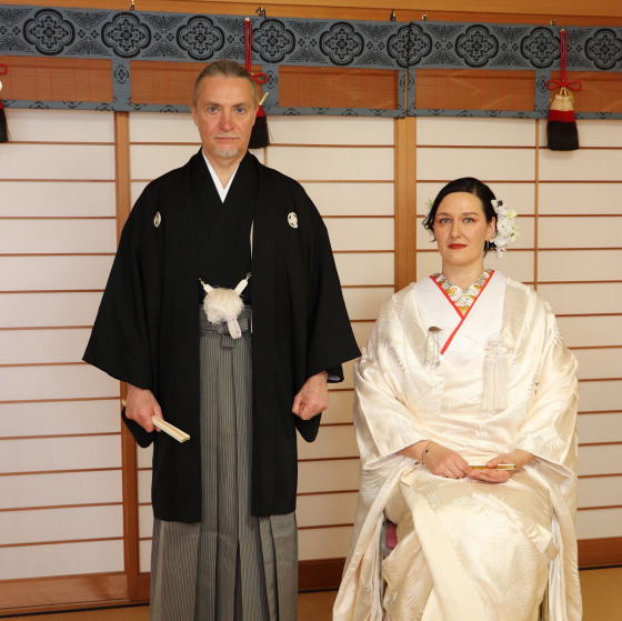 和婚、フォトウエディング(フォトブライダル)神社出張プラン・着付け&ヘアー&メイク・写真撮影・創作髪飾り|レンタル白無垢・色打ち掛け・黒紋付き|大阪、日産呉服・和田甚 和婚、フォトウエディング(フォトブライダル)神社出張プラン・着付け&ヘアー&メイク・写真撮影・創作髪飾り|レンタル白無垢・色打ち掛け・黒紋付き|大阪、日産呉服・和田甚