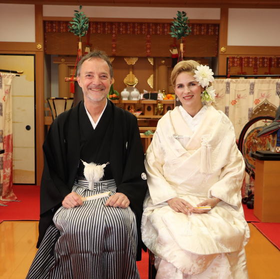 和婚、フォトウエディング(フォトブライダル)神社出張プラン・着付け&ヘアー&メイク・写真撮影・創作髪飾り|レンタル白無垢・色打ち掛け・黒紋付き|大阪、日産呉服・和田甚 和婚、フォトウエディング(フォトブライダル)神社出張プラン・着付け&ヘアー&メイク・写真撮影・創作髪飾り|レンタル白無垢・色打ち掛け・黒紋付き|大阪、日産呉服・和田甚