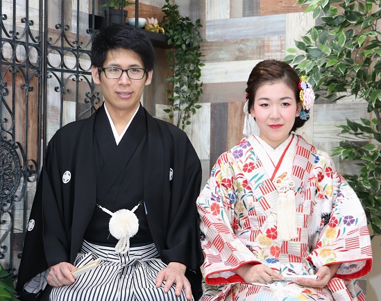和婚、フォトウエディング(フォトブライダル)・着付け&ヘアー&メイク・写真撮影・創作髪飾り|レンタル白無垢・色打ち掛け・黒紋付き|大阪、日産呉服・和田甚 和婚、フォトウエディング(フォトブライダル)・着付け&ヘアー&メイク・写真撮影・創作髪飾り|レンタル白無垢・色打ち掛け・黒紋付き|大阪、日産呉服・和田甚