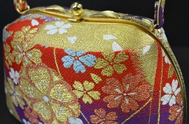 高級着物専門キモノ粋人|ゴールド（金色）バッグ＆えんじ色（濃い赤）草履セット、大阪、日産呉服・都島店