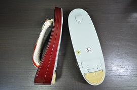 高級着物専門キモノ粋人|ゴールド（金色）バッグ＆えんじ色（濃い赤）草履セット、大阪、日産呉服・都島店